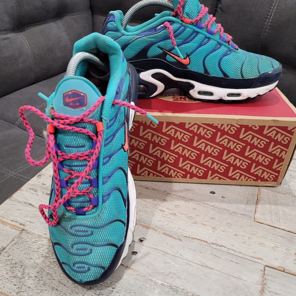 air max plus discover your air